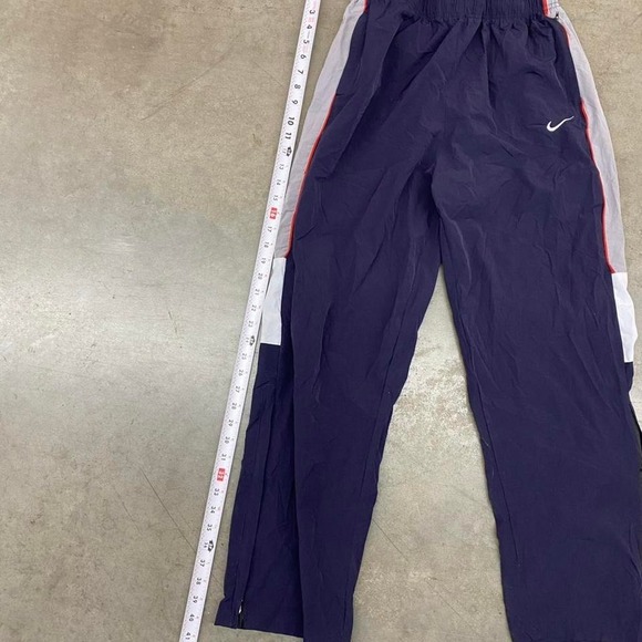 Navy and white vintage Nike track pants - Picture 7 of 8
